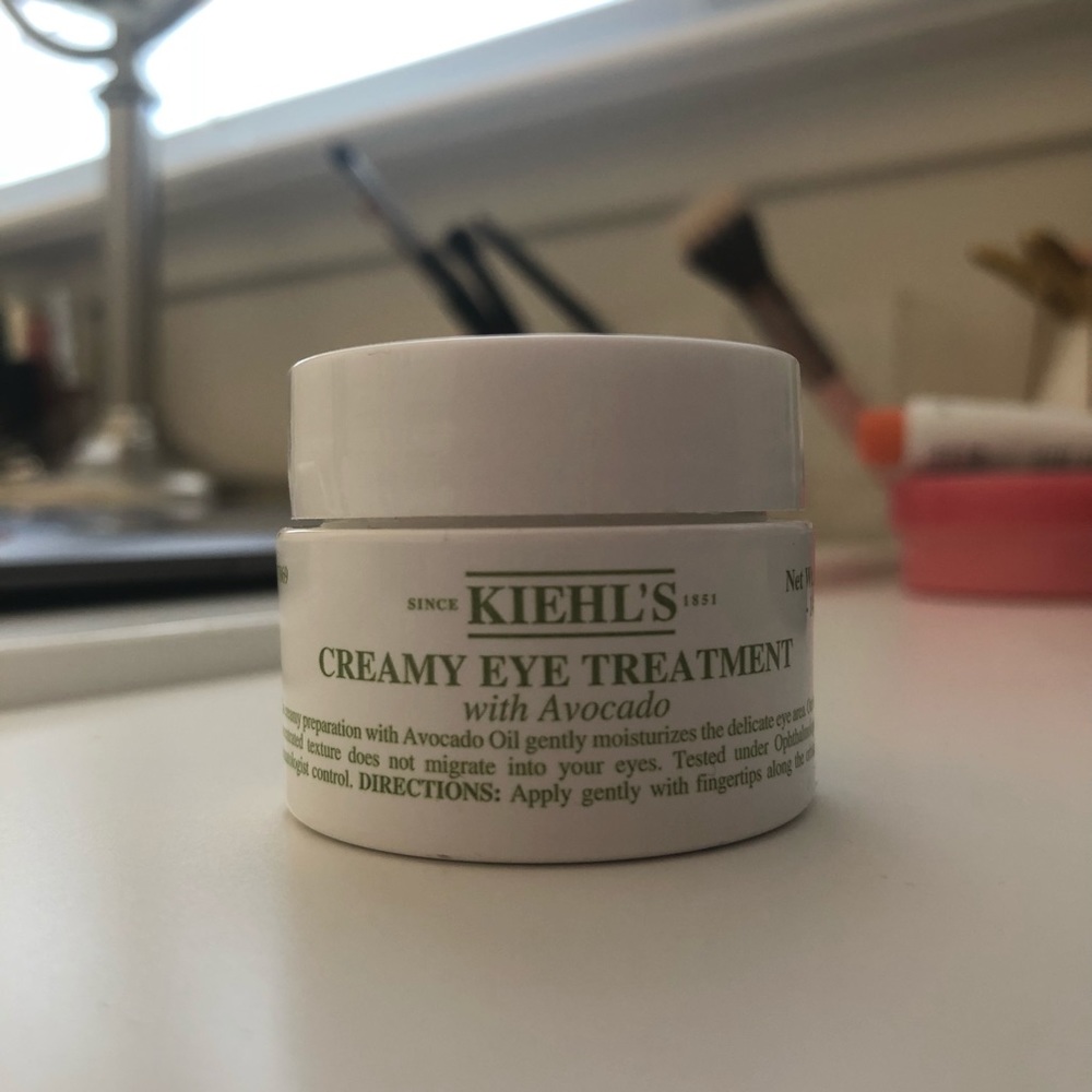 Kiehl’s avocado eye cream